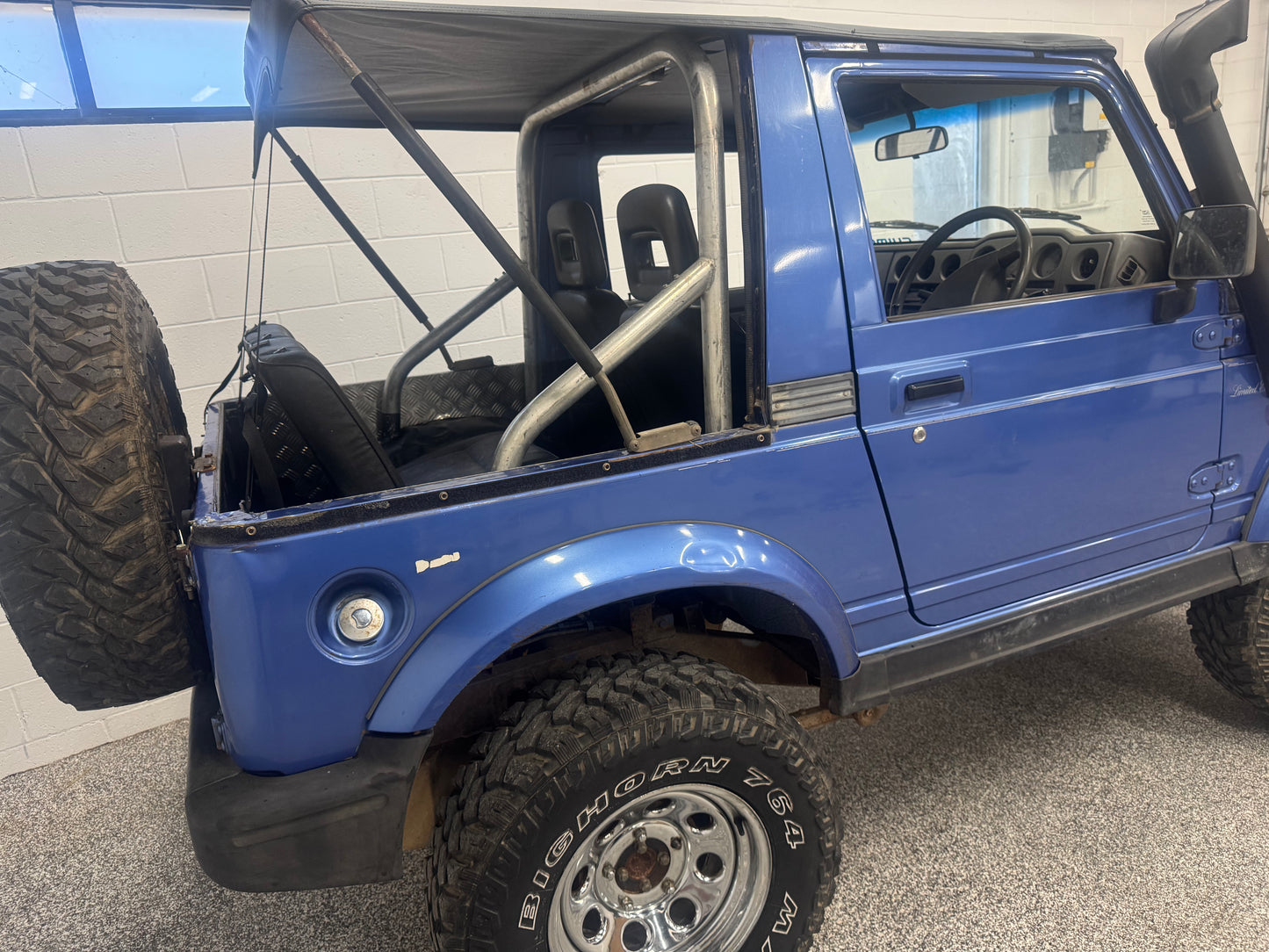 SUZUKI SIERRA EXTENDED BIKINI SAFARI SOFT TOP 84-98