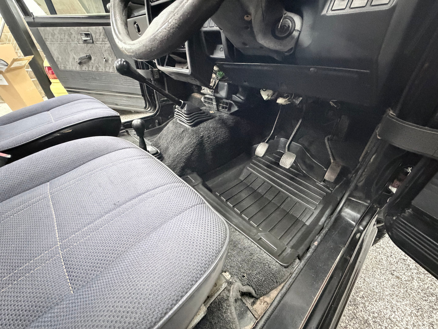 OZTOPZ SUZUKI SIERRA FRONT FITTED HIGH SIDE FLOOR MATS