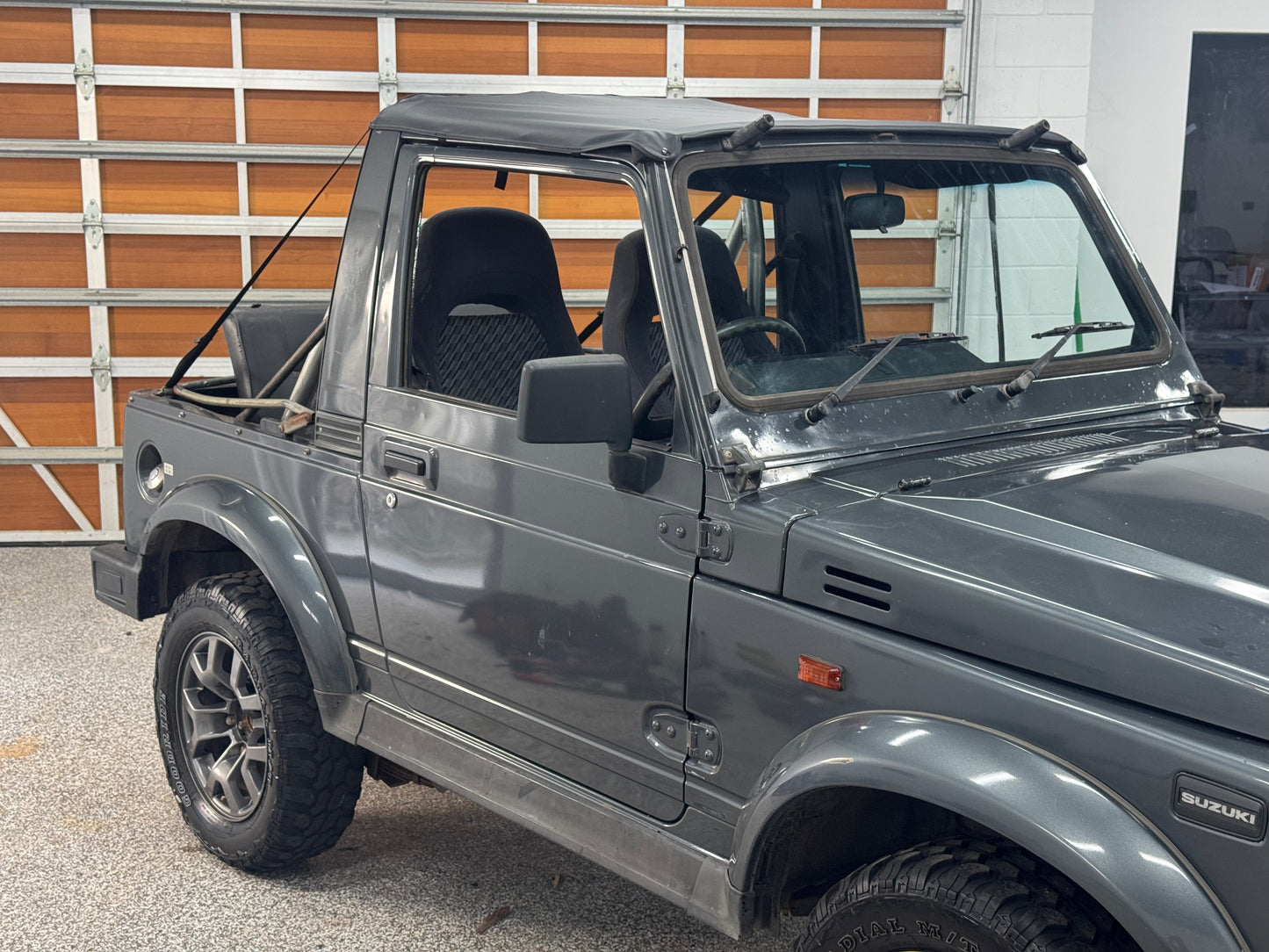 SUZUKI SIERRA BIKINI SOFT TOP 84-98