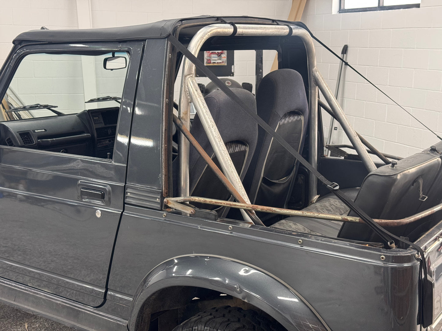 SUZUKI SIERRA BIKINI SOFT TOP 84-98