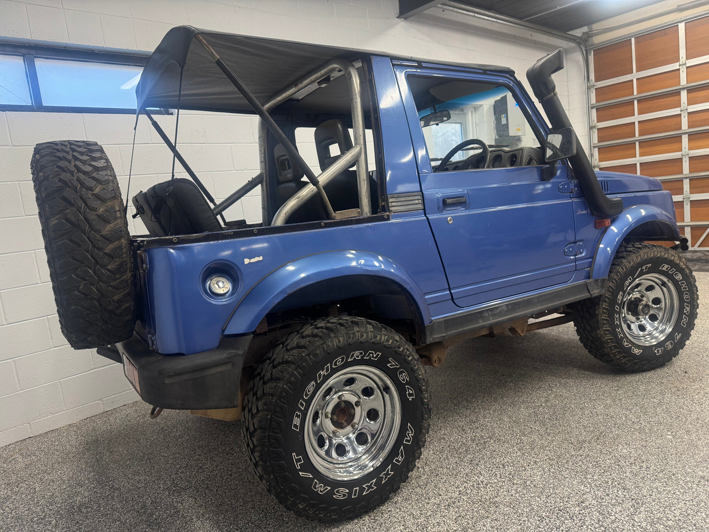 SUZUKI SIERRA EXTENDED BIKINI SAFARI SOFT TOP 84-98