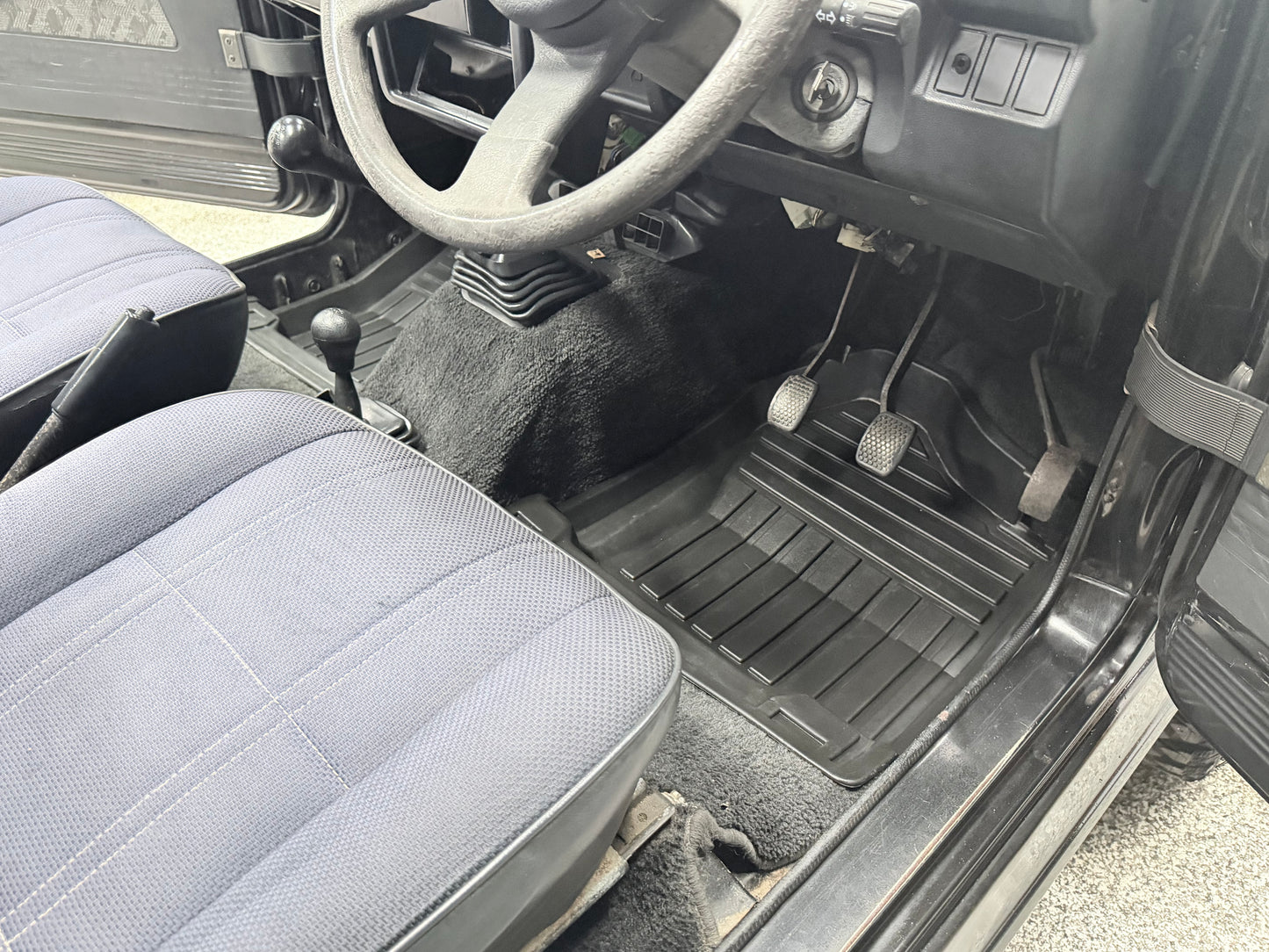 OZTOPZ SUZUKI SIERRA FRONT FITTED HIGH SIDE FLOOR MATS