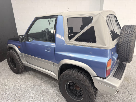 SUZUKI VITARA SOFT TOP GREY W/ TINTED WINDOWS 88-98