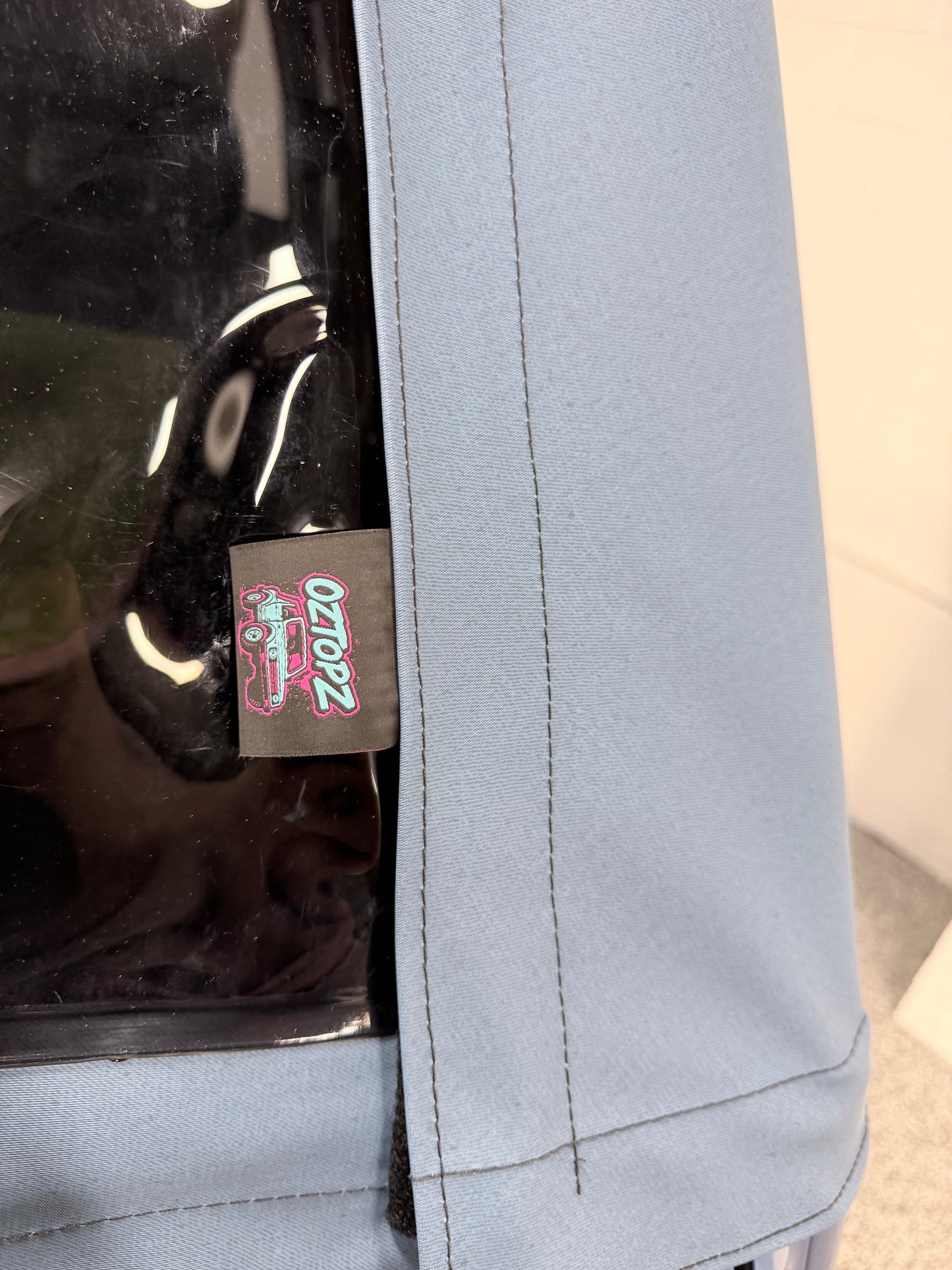 SUZUKI VITARA SOFT TOP BLUE W/ DARK TINT WINDOWS OZTOPZ
