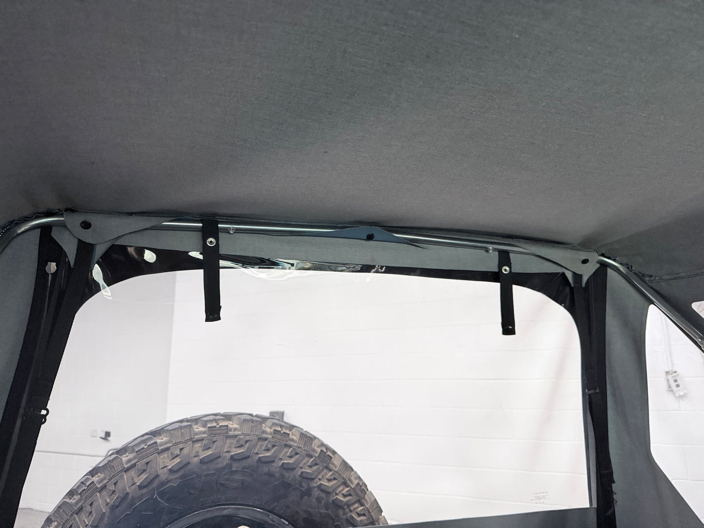Suzuki Sierra 3PC Soft Top Bow 84-1998